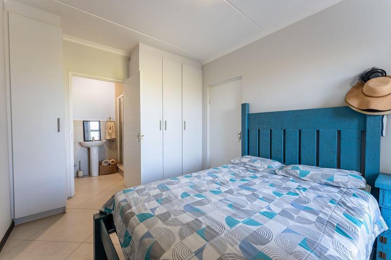 To Let 2 Bedroom Property for Rent in Buh Rein Estate Western Cape